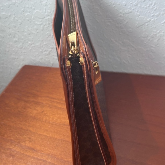 CELINE Macadam Leather Clutch - Picture 4 of 15